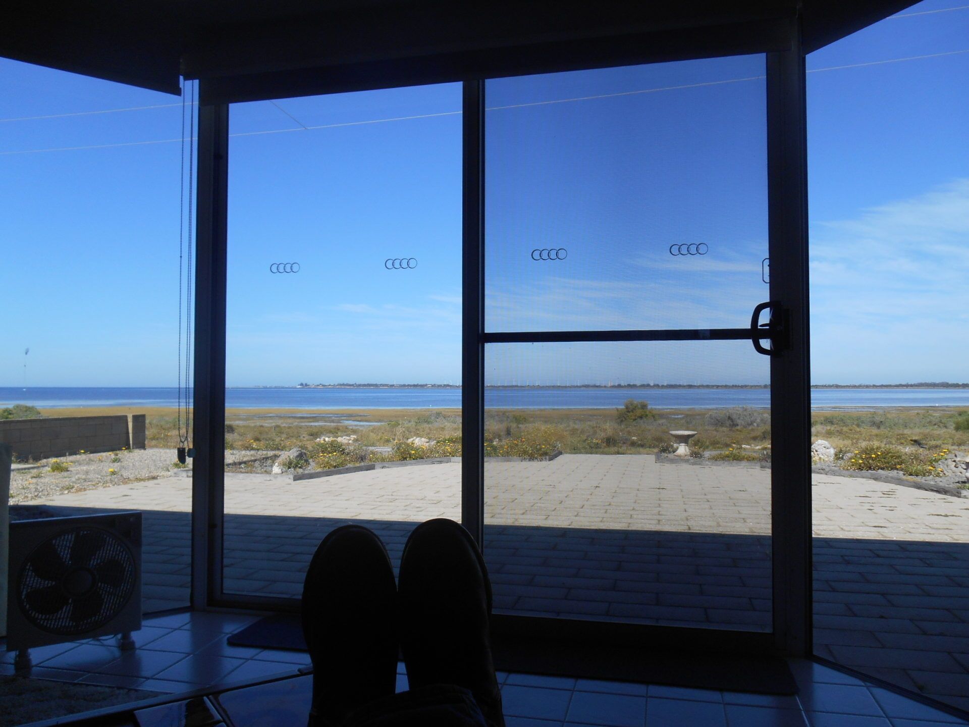 Hope Place  ~  Panoramic View! Absolute Beachfront   *OFF PEAK SPECIALS*