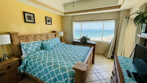 1 habitación, tabla de planchar con plancha, internet y ropa de cama 