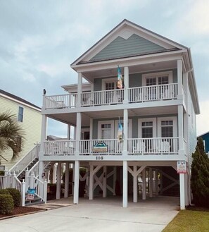 Exterior - Enjoy Absolute Bliss in Holden Beach, NC—4BR, 3BA, private pool, and steps from the beach! (Holden Beach)
