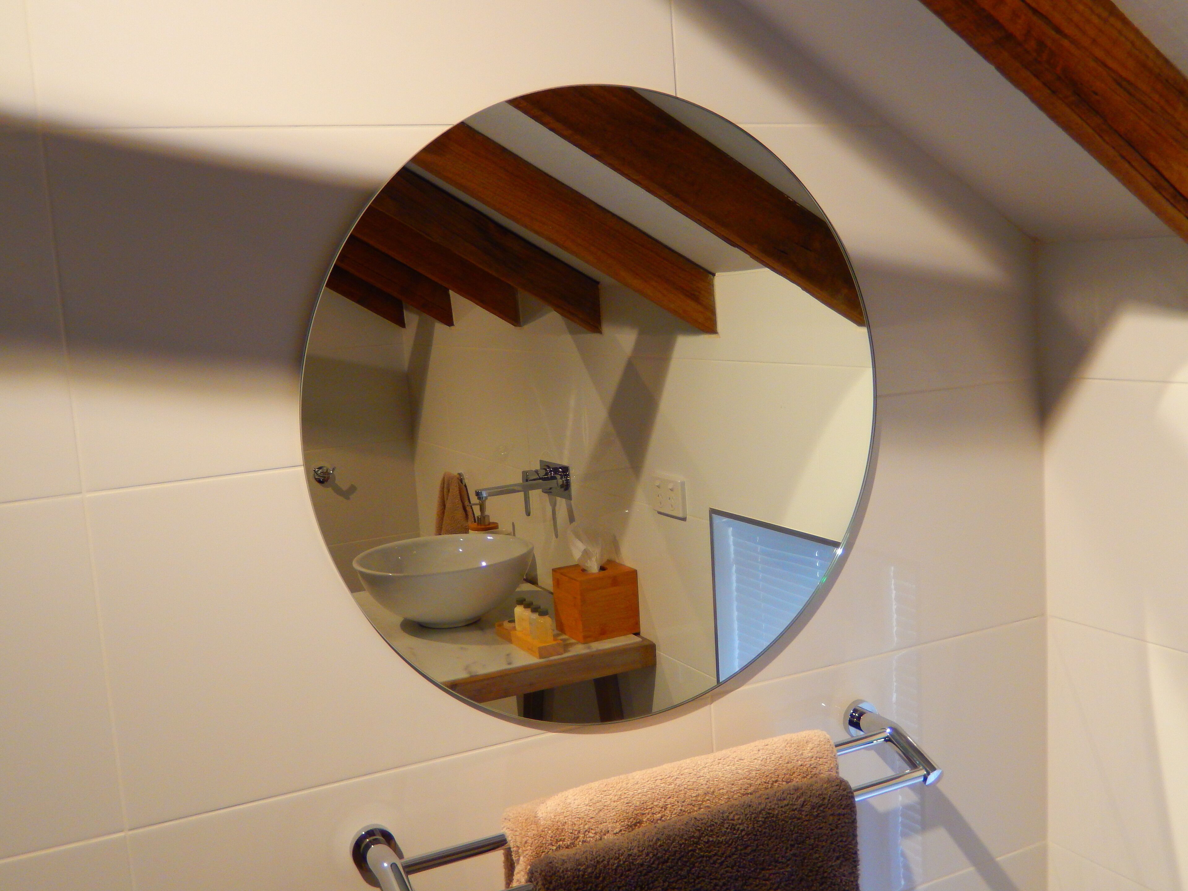 Morialta Barns - The Bakery - Unique Heritage Accommodation — image 12