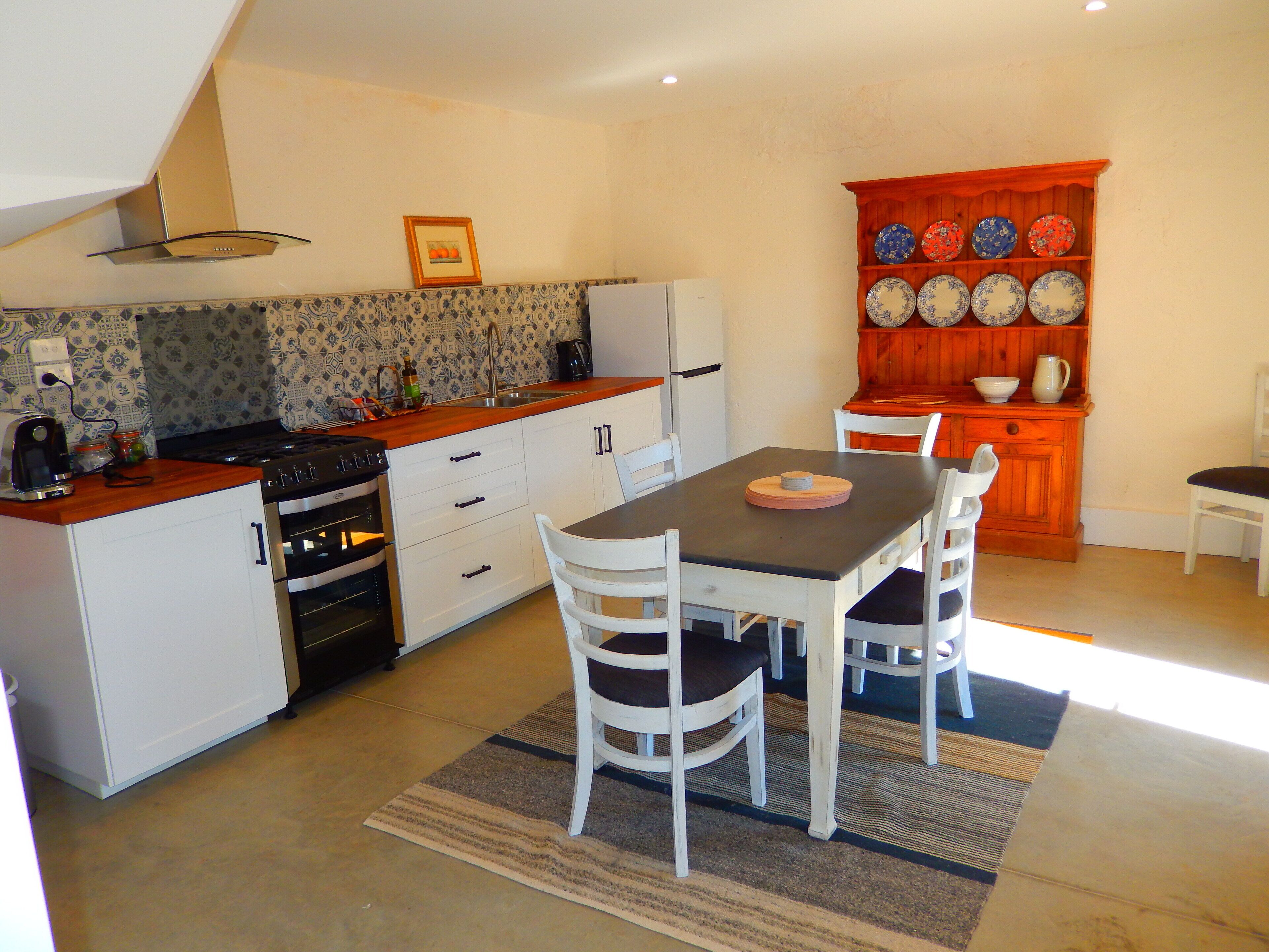 Morialta Barns - The Bakery - Unique Heritage Accommodation — image 8