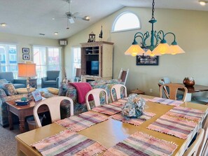Dining - Experience coastal charm at Le Tournesol in Holden Beach, a spacious 4BR retreat! (Holden Beach)