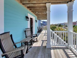 Terrace/patio - Chill & Recharge: Spacious 4-bed, 3-bath home in Holden Beach, ideal for relaxation! (Holden Beach)