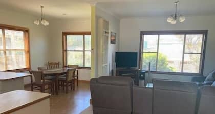 Nevah Barc - Ardrossan