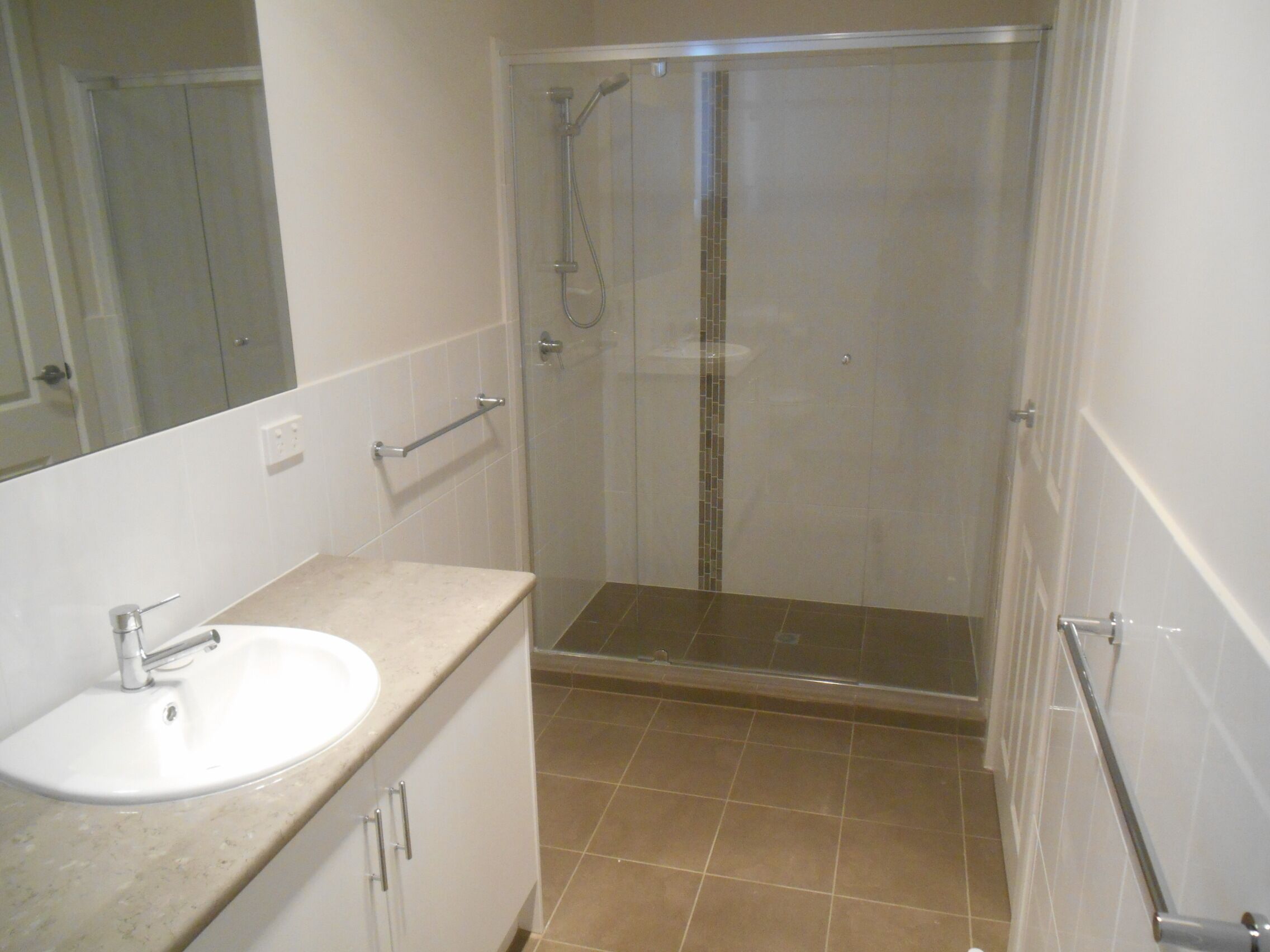 Sea La Vu - Cliff top Sea Views - Winter Off Peak Special! — image 13