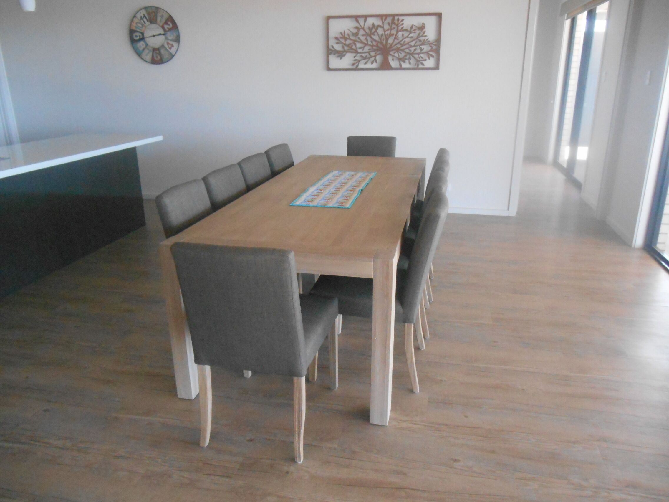 Sea La Vu - Cliff top Sea Views - Winter Off Peak Special! — image 7