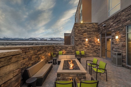 Property amenity. SpringHill Suites by Marriott Reno