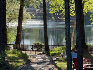 Property grounds - Clear Pond Inn- Suite, Pet friendly Pond front studio apartment sleeps 4 guests. (Plymouth)