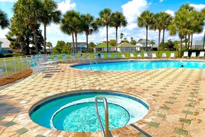 Pool - PET FRIENDLY, Private Beach Access, Beach Setup, Pools, HotTub, Tennis/Pickleball, Maravilla 1st Fl (Miramar Beach)