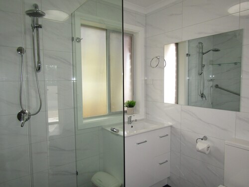 Clan Ranald Unit 1  ~  Short walk to all amenities!  UNLIMITED FREE WI-FI!