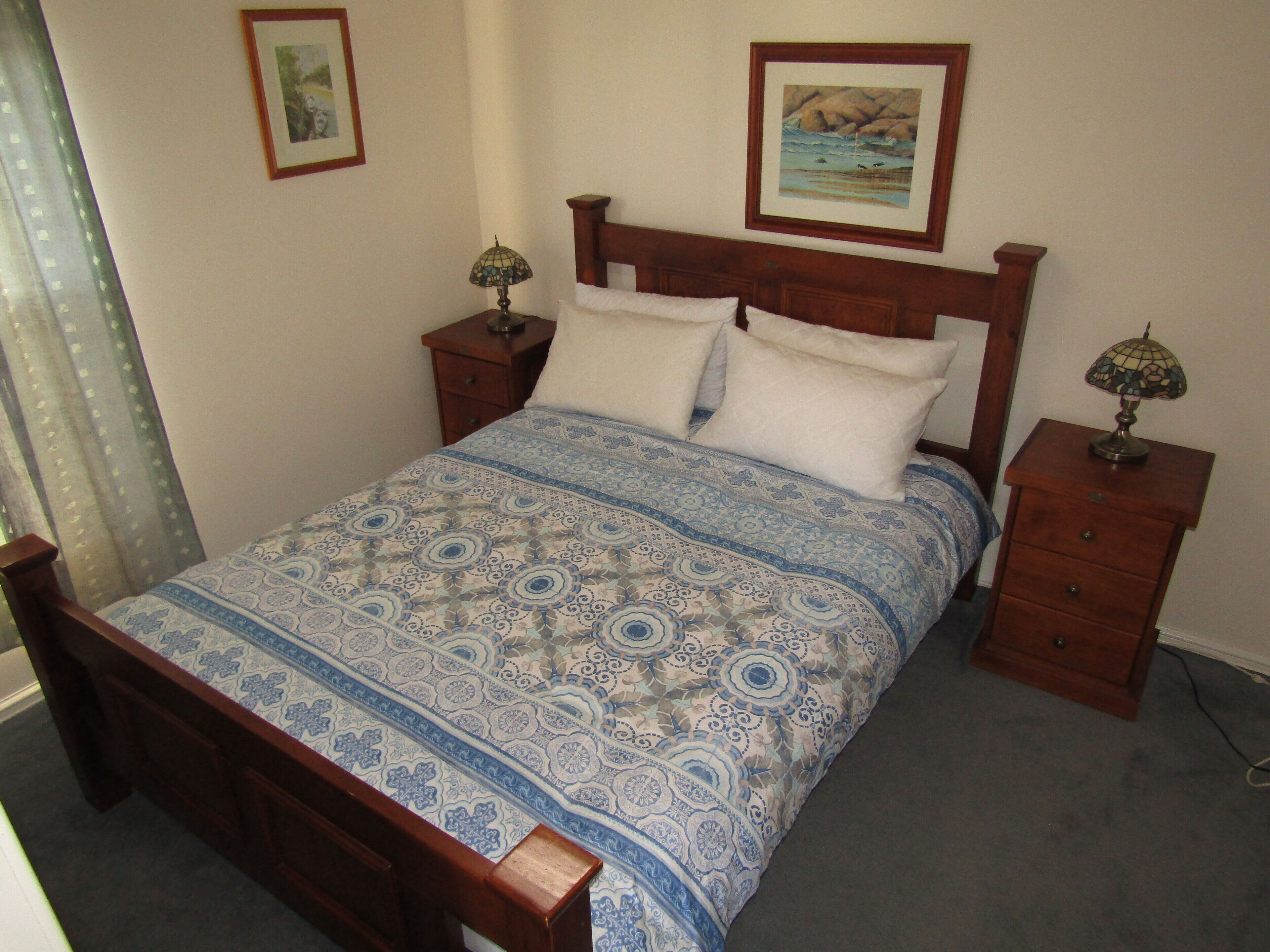 The Palm's House & Unit ~ Large Accommodation — image 21