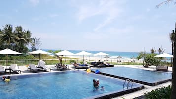 Alberca al aire libre