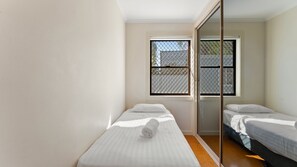 2 habitaciones, wifi gratis y ropa de cama 
