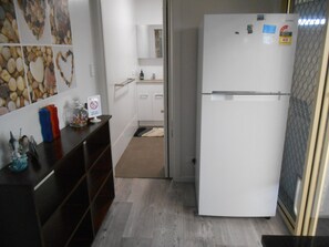 Interior - Blue Line Unit 3 - Great location!  Close to all amenities! Off Peak Special! (Port Vincent)