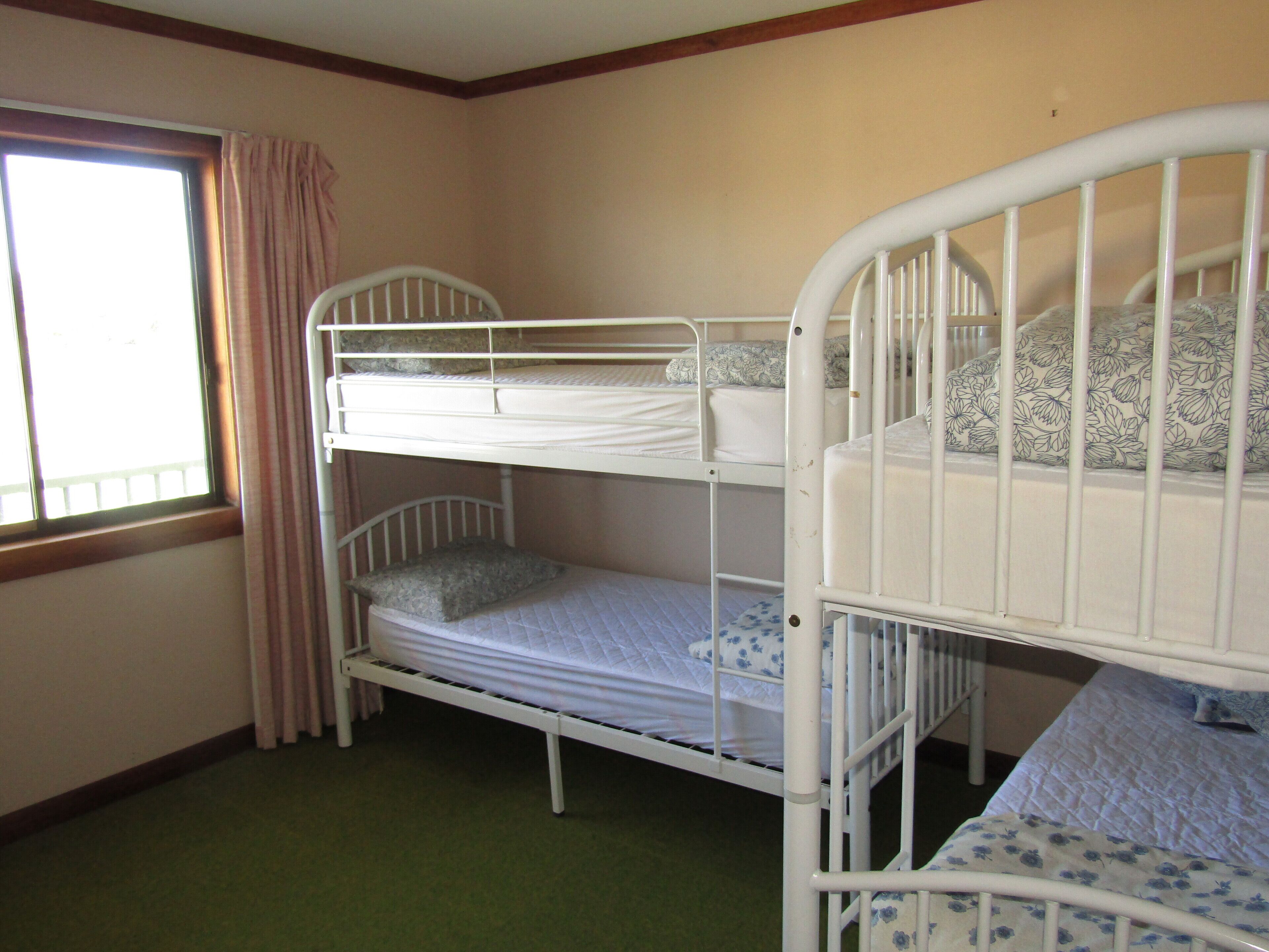 Morala ~ Esplanade with sea views! ** OFF PEAK SPECIAL** — image 10