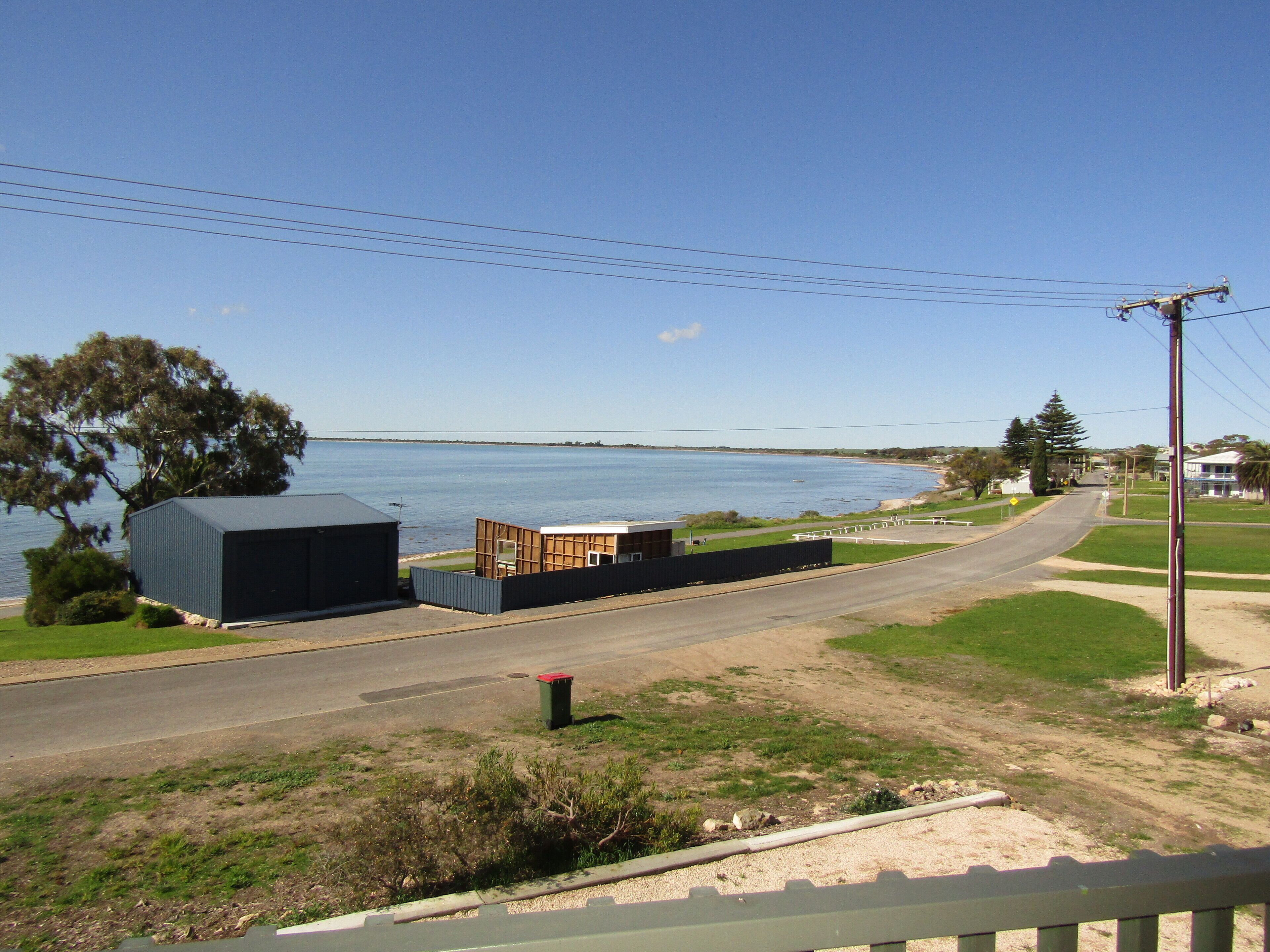 Morala ~ Esplanade with sea views! ** OFF PEAK SPECIAL** — image 2