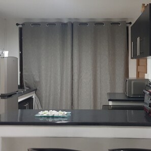 Private kitchen - Classy apartment in San Jose (Tibas)