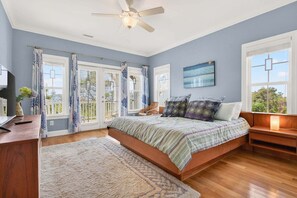 5 bedrooms, free WiFi, bed sheets