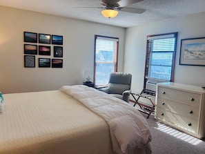 4 bedrooms, WiFi, bed sheets