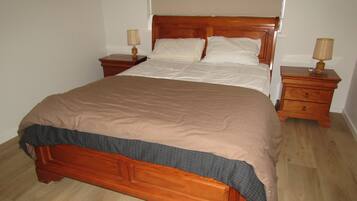 2 bedrooms