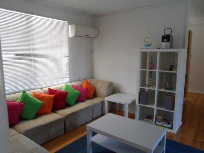 Hardwicke Beach House   Short Walk to Beach!  Off Peak special!