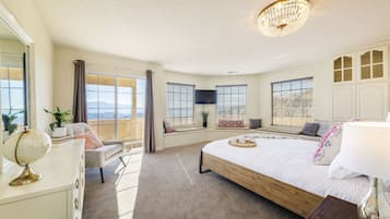 6 bedrooms, iron/ironing board, free WiFi, bed sheets