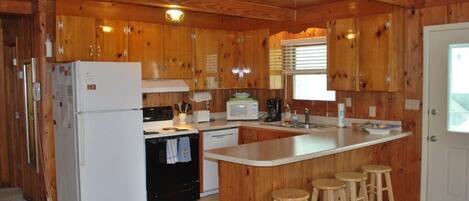 Fridge, microwave, oven, dishwasher