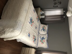 1 camera, ferro/asse da stiro, accesso a Internet gratuito, lenzuola