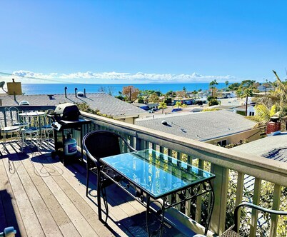 Casa Lagunita: An artistic, ocean-view retreat!