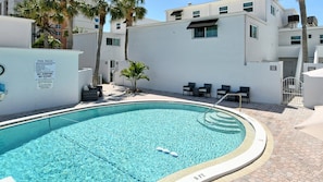 Beheizter Pool