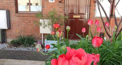 Quiet City Townhouse within 5 mins of all attractions