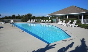 Pool - Gray Goose is a professionally designed waterway home (Holden Beach)