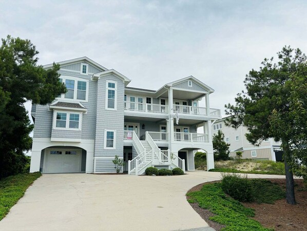 Exterior - Gray Goose is a professionally designed waterway home (Holden Beach)