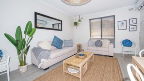 TV - Bay Village Unit 2/47 Shoal Bay Rd - Stylishly furnished unit with views over Shoal Bay Beach (Shoal Bay)