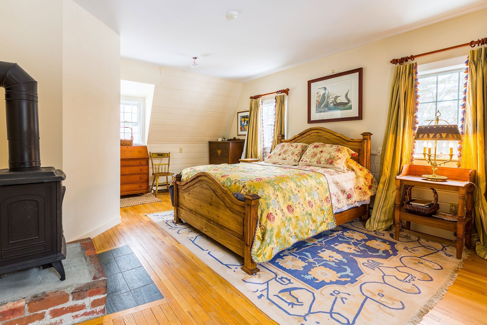 6 bedrooms, iron/ironing board, travel crib, WiFi