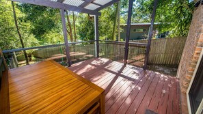Outdoor dining - Nelson Bay Ocean Jewel (Nelson Bay)