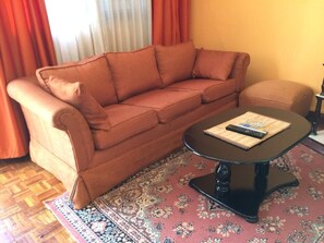 Fernseher, Stereoanlage