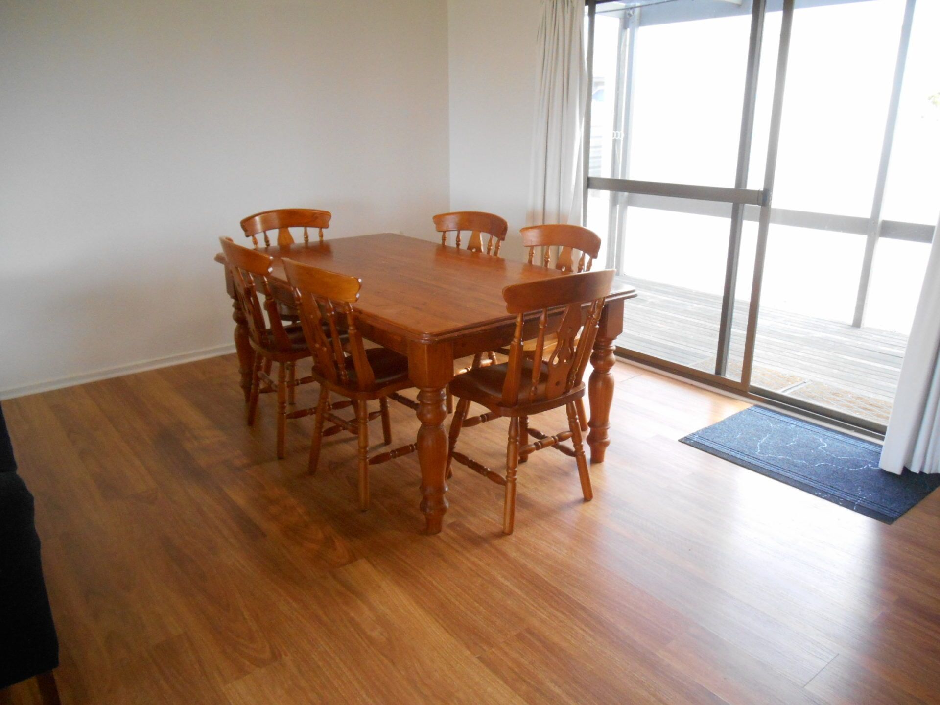 Roshy's Retreat ~ sea views off deck - Off Peak Special! — image 5