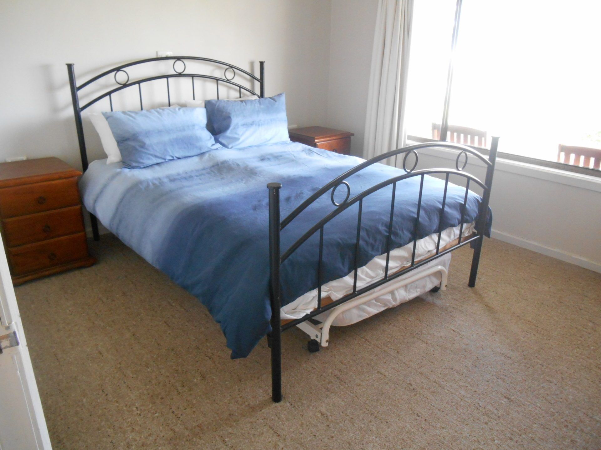 Roshy's Retreat ~ sea views off deck - Off Peak Special! — image 9