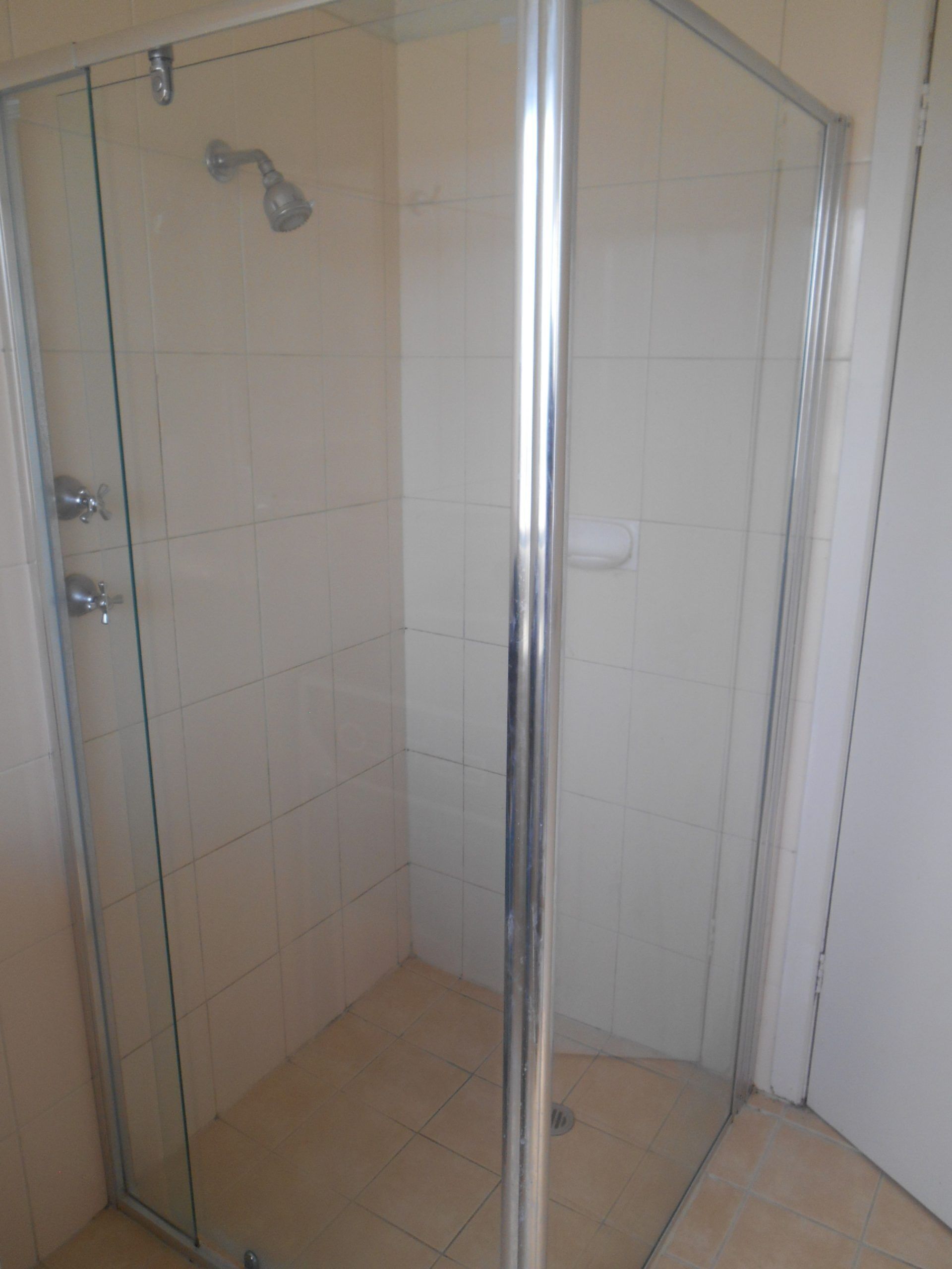 Roshy's Retreat ~ sea views off deck - Off Peak Special! — image 13