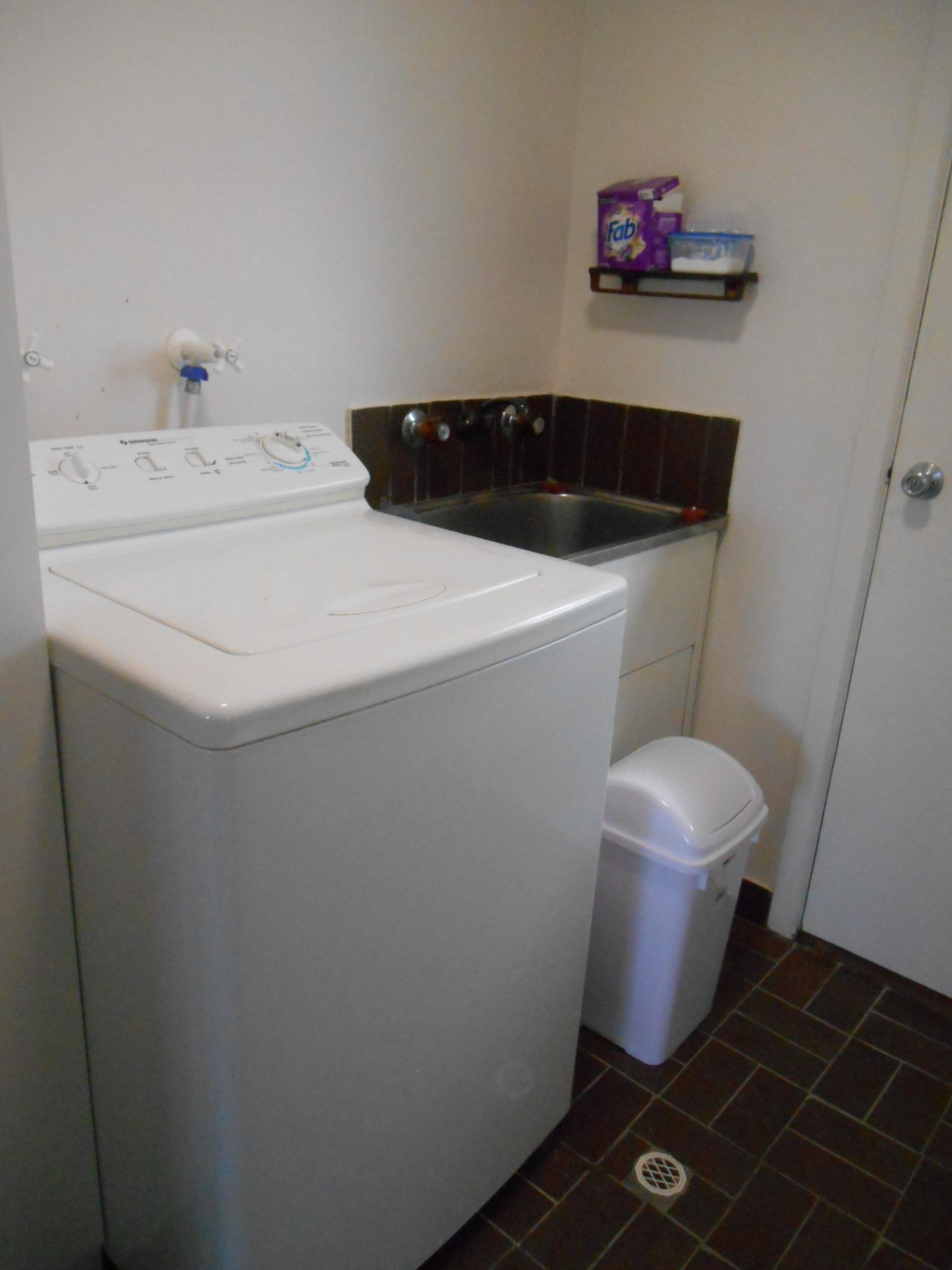 Roshy's Retreat ~ sea views off deck - Off Peak Special! — image 14