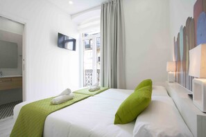 2 habitaciones, tabla de planchar con plancha y wifi gratis