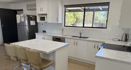 Carron Cottage - close to beach opposite general store. Off Peak Special!