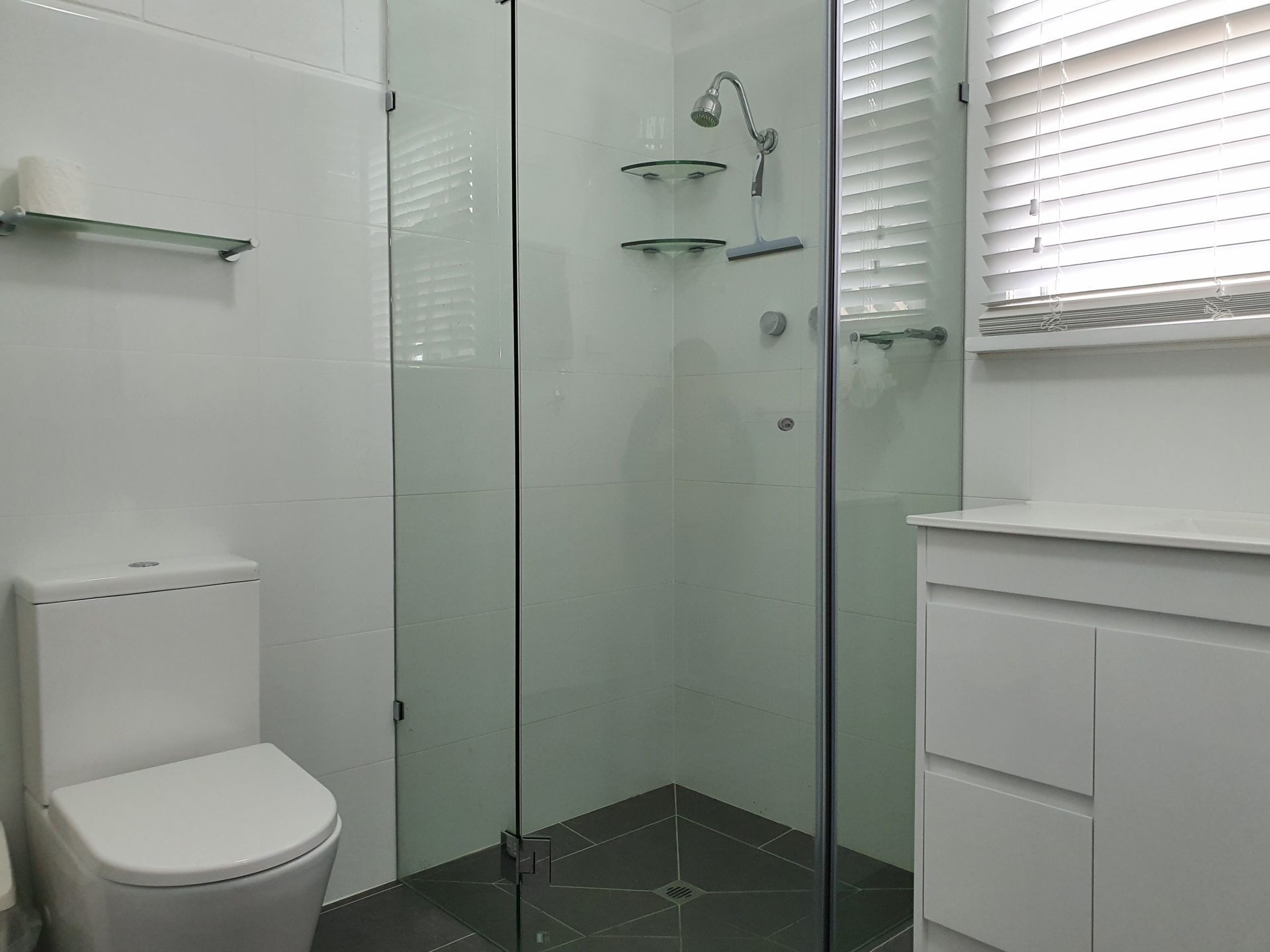 Dunworkin'   ~  Panoramic Views! - Beach right on your doorstep — image 14