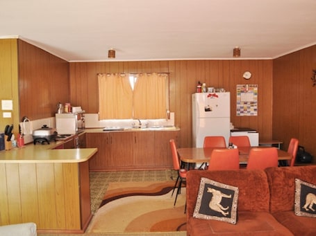 Intérieur. Stoneybroke - Couch Beach