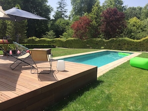Outdoor pool, a heated pool