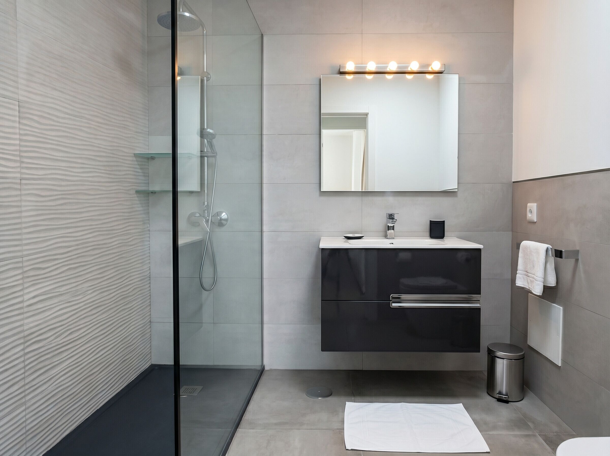 Shower, hair dryer