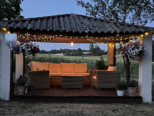 Casa independiente + piscina privada minutos de Aubeterre