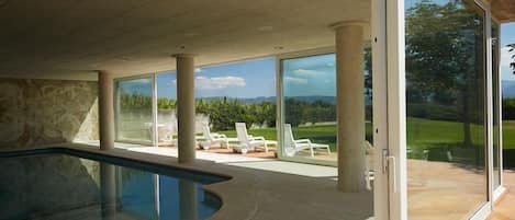 Indoor pool, outdoor pool