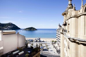 Beach/ocean view - Niza | The Rentals Collection (San Sebastián)